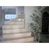 escada de mármore travertino Interlagos